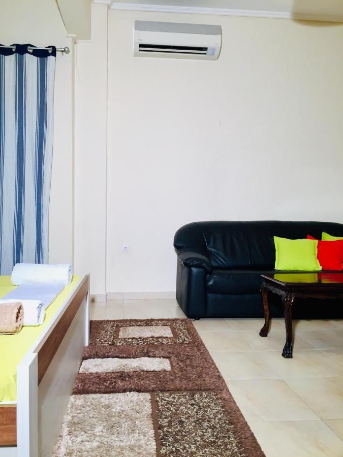 Luckygeorge Isimeriahomz Apartment เทสซาโลนิกิ ภายนอก รูปภาพ